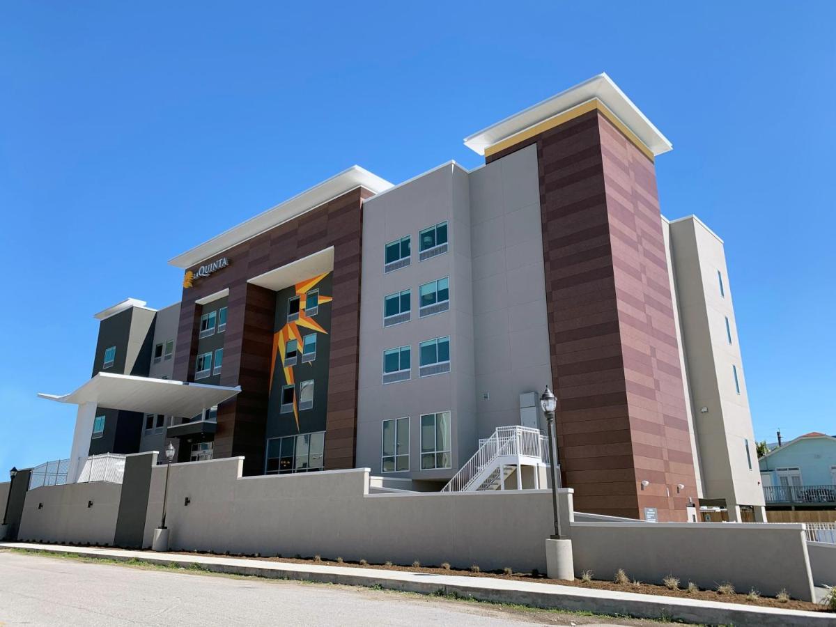 La Quinta Inn & Suites By Wyndham Galveston North At I-45 Εξωτερικό φωτογραφία