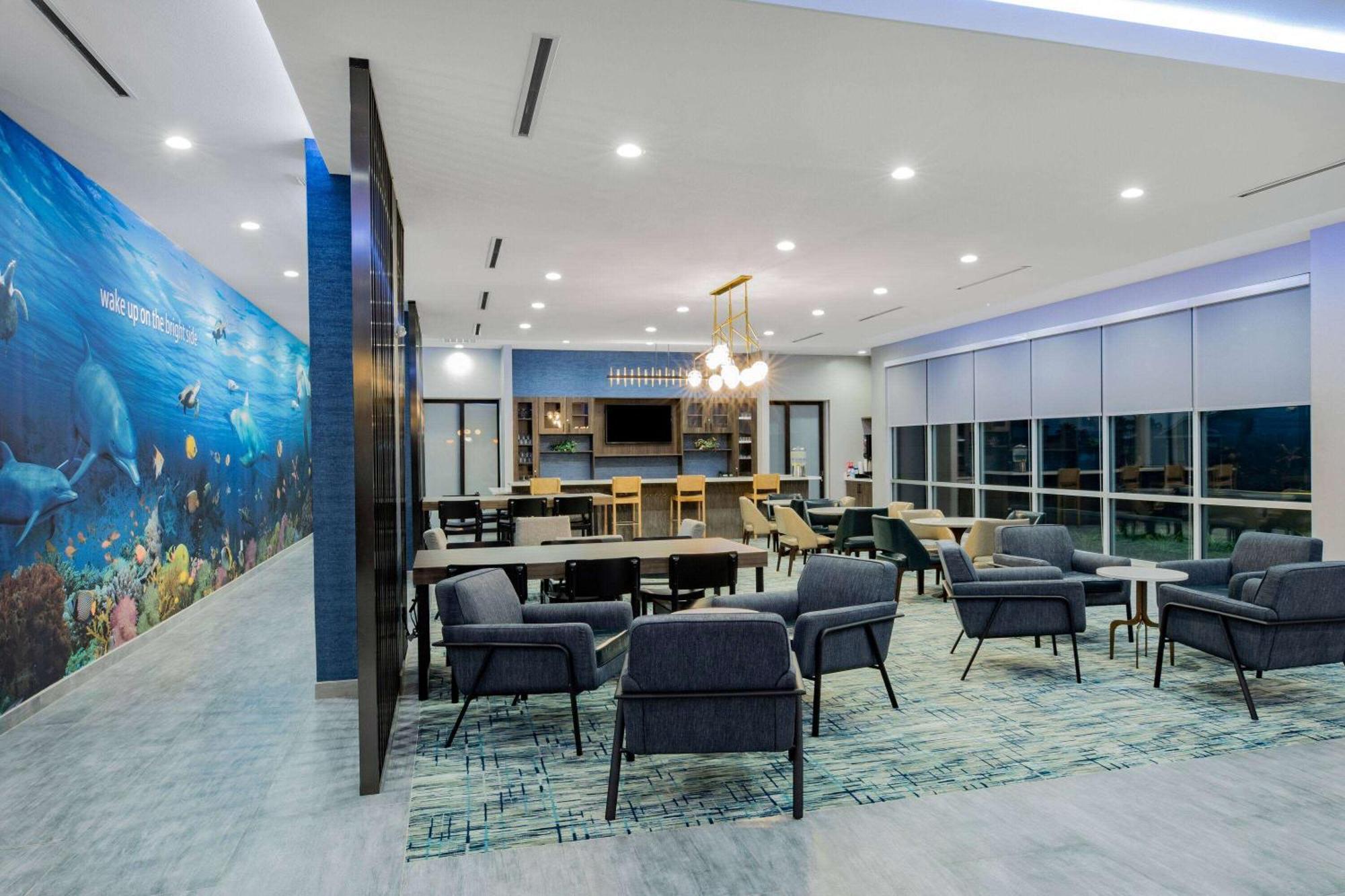 La Quinta Inn & Suites By Wyndham Galveston North At I-45 Εξωτερικό φωτογραφία